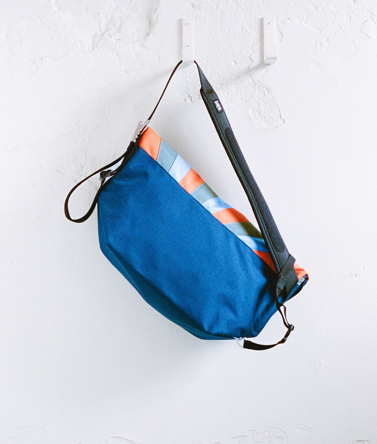 | Colour: Coral Reef