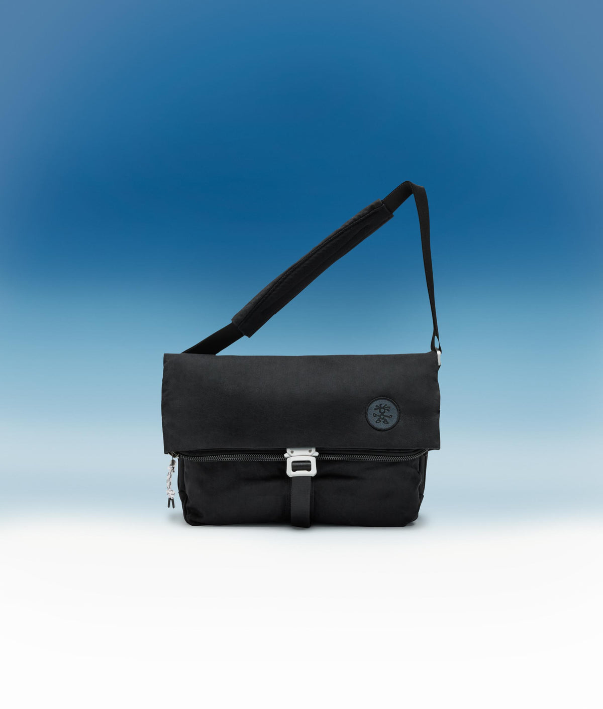 | Colour: Black Waxed Cotton