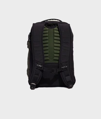 | Colour: Black/Green