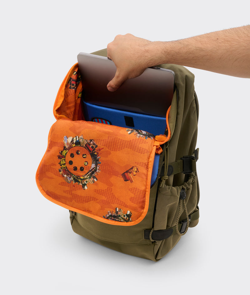 | Colour: Trek Green