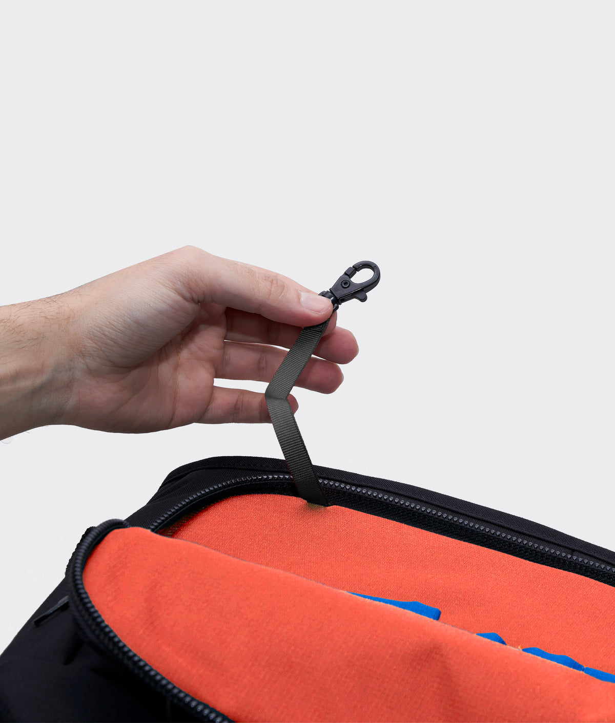 | Colour: Black/Olive