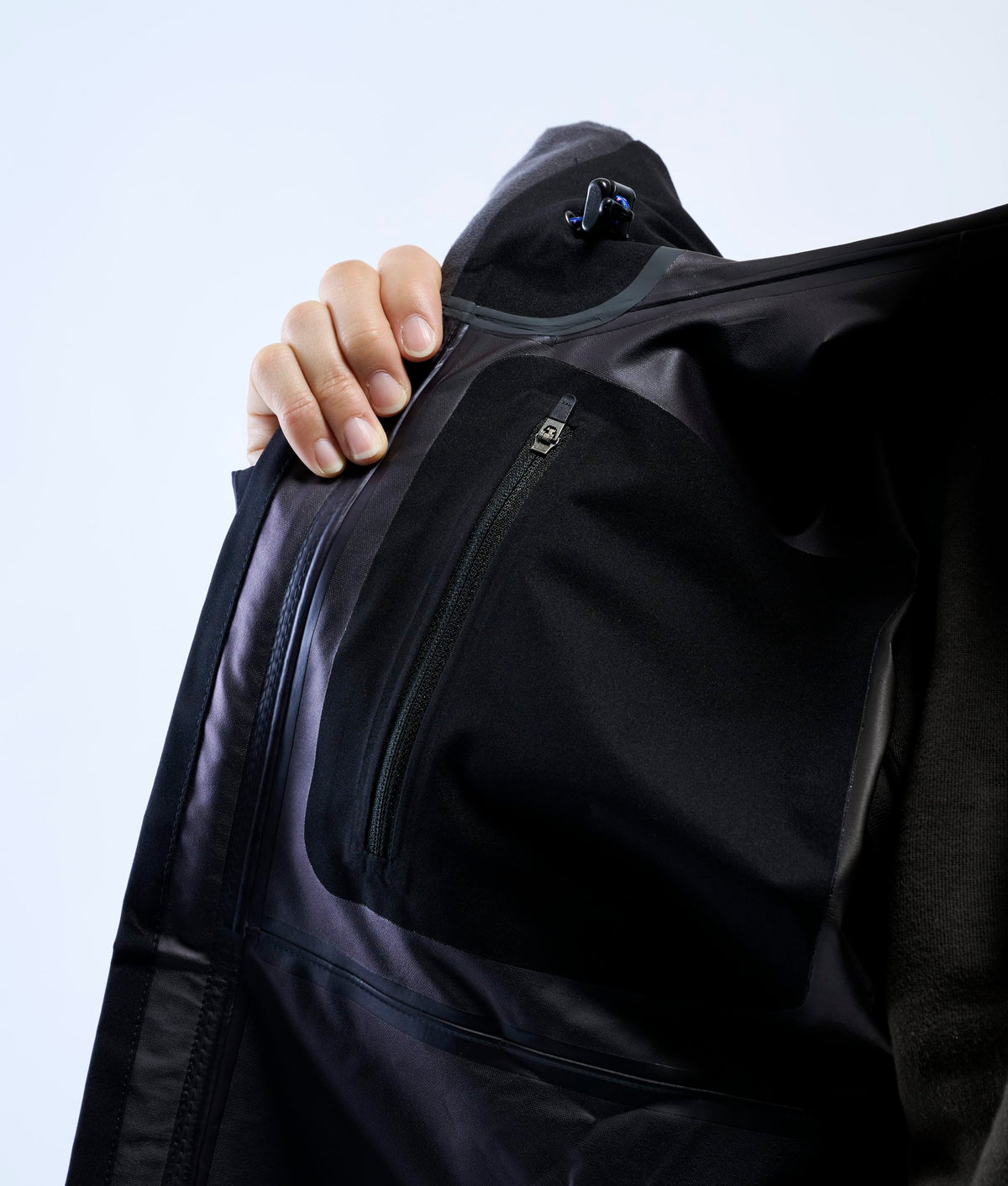 | Colour: Black