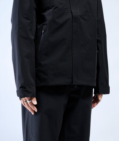 | Colour: Black