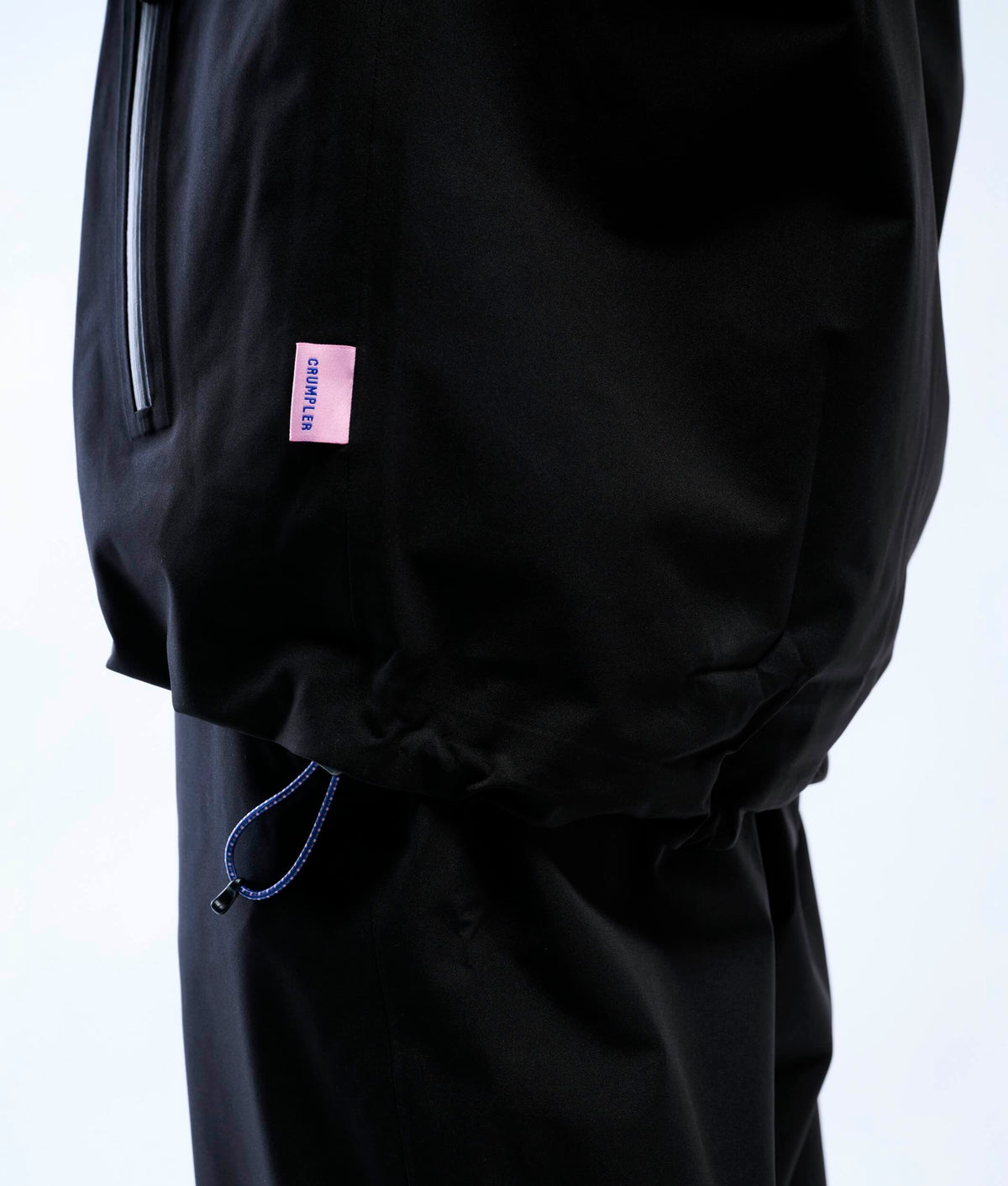 | Colour: Black