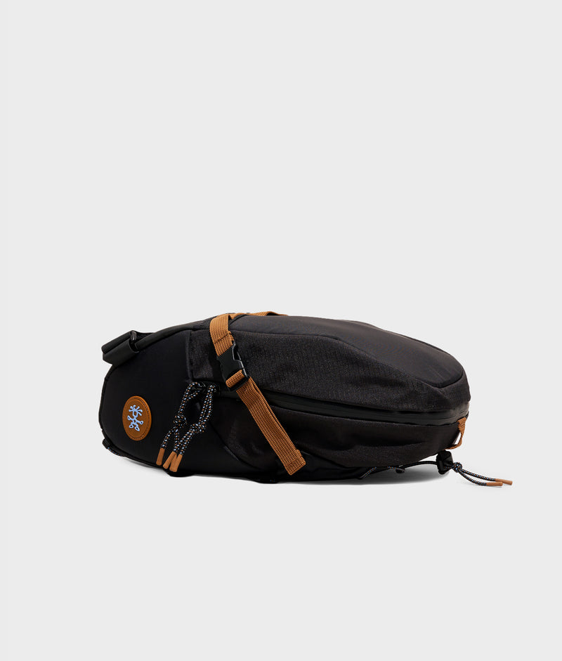 | Colour: Black