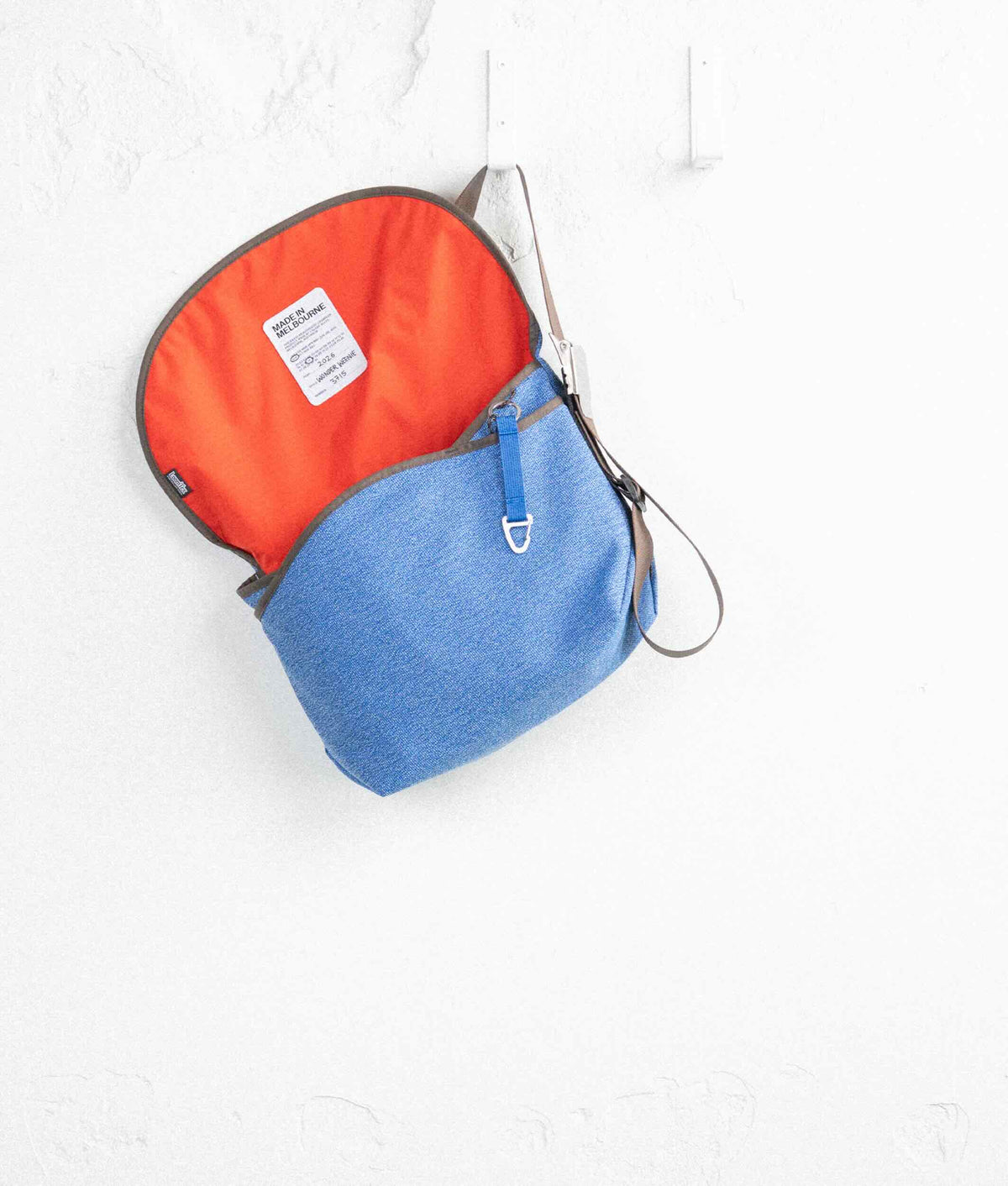 | Colour: Blue Wool