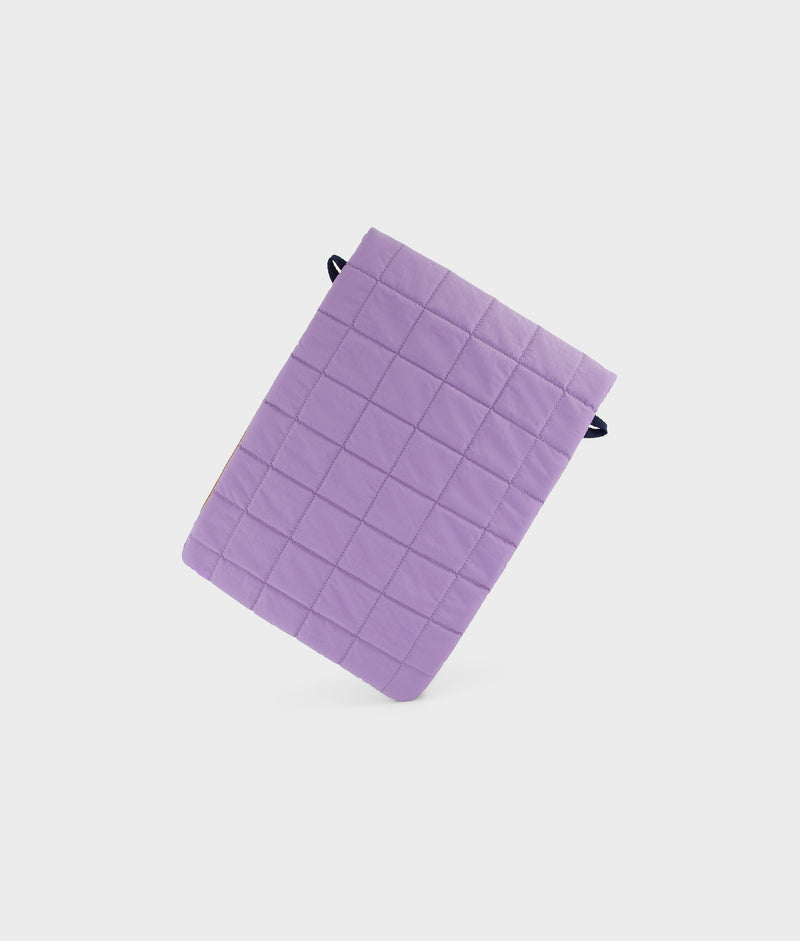 | Colour: Pale Purple